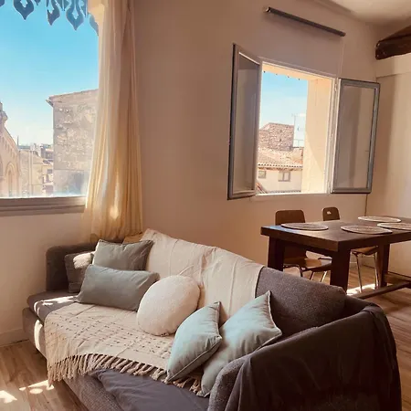 Les Toits Ensoleilles De Madeleine Daire *